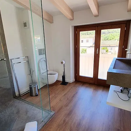 Villa Sleeps 5 With Pool Air Con And Wifi *